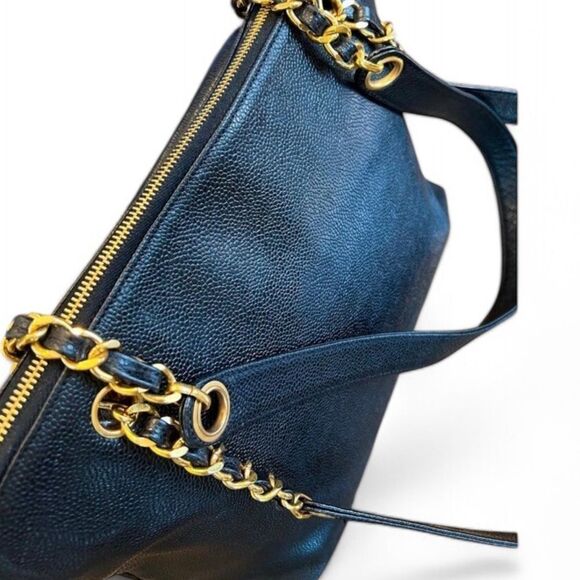 Authentic Vintage CHANEL Black Caviar Leather CC Logo Turn Lock Chain St… - Picture 9 of 15